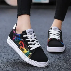 Fashionfunia Men Fashion Graffiti Pattern Lightweight Canvas Sneakers